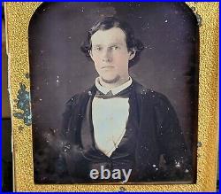 1840's 1/6th Plate Daguerreotype. Very Elegant Handsome Young Man, Partial Seals