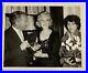1958-Marilyn-Monroe-Original-Photo-Schumach-Di-Donatello-Prince-Showgirl-Award-01-rp