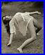 1961-Original-Outdoor-Female-Nude-Pin-Up-RUSSELL-GAY-GLamor-Silver-Gelatin-Photo-01-jqn