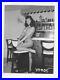 BETTIE-BETTY-PAGE-at-the-bar-1950-s-Vintage-ORIGINAL-4x5-photo-01-gyv