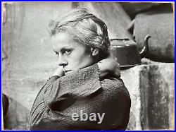 Black&White Vintage Photo Portrait of Young Blonde Woman Gossmann Germany