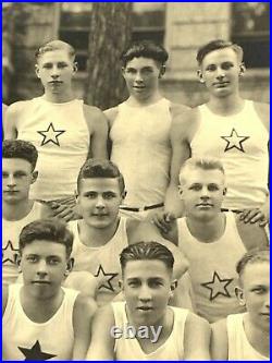Bs Photograph Handsome Group Young Men Runners Track Team 1910-20's Boys 7x9