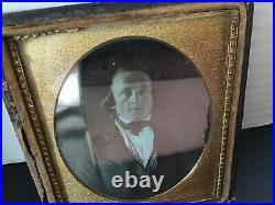 Daguerreotype Distinguished Man 1/6th Plate Photo Glass Covered Antique 1850's