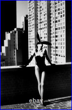 Elsa Peretti In New York, 1975 16x20 Vintage Silver Gelatin by Helmut Newton