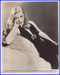 HOLLYWOOD BEAUTY VERONICA LAKE STYLISH POSE STUNNING PORTRAIT 1940s Photo 10