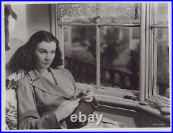 HOLLYWOOD BEAUTY VIVIEN LEIGH STYLISH POSE STUNNING PORTRAIT 1950s Photo 30