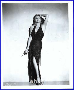 HOLLYWOOD RITA HAYWORTH ACTRESS STYLISH POSE 1940s? VINTAGE ORIGINAL PHOTO