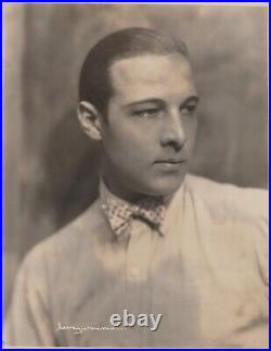 HOLLYWOOD RUDOLPH VALENTINO PORTRAIT 1920s GAY INTEREST HENRY WAXMAN PHOTO 803