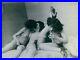 J-medium-size-French-nude-woman-Lesbian-girls-original-1920-gelatin-silver-photo-01-mx