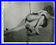Lesbian-Embrace-Gay-Interest-Girls-Lovers-1960-ORIGINAL-Vintage-8x10-Photo-727-01-okf