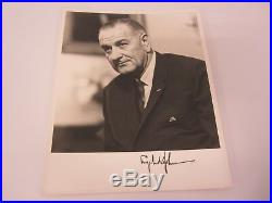 Lyndon Johnson POTUS President signed B&W vintage photo 8x10 COA LOA AUTOGRAPHED