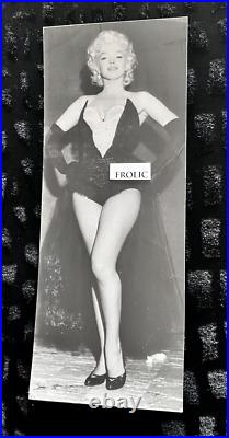 MARILYN MONROE 1955 Original Photo Stop Arthritis Promotion Stunt WW Photo