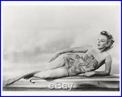 Marilyn Monroe 1952 Vintage Press Photo Clash By Night Phil Burchman Date Stamp