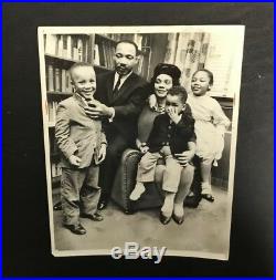 Original Martin Luther King JR MLK 1963 Press Wire Photo Family Rare Vintage