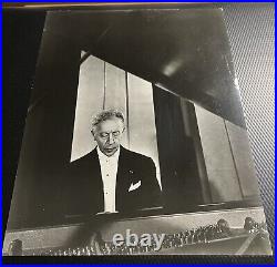 Qty. 20 Original Vintage Hollywood Movie Actor & Actresses 8x10 B & W Photo Lot