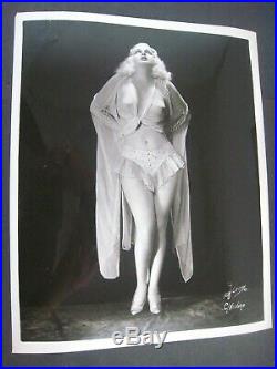 Vintage 1930s Burlesque Star Photo. 10'' x 8'' in. Bloom Studio, Chicago. Nude #2