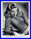 Vintage-1944-LAUREN-BACALL-superb-original-gloss-Near-Fine-40s-fashion-glamour-01-zade