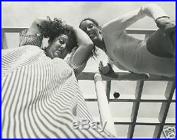 Vintage 1975 Shelley Duvall Pat Ast Party Artistic Abstract Snapshot Photo La