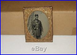 Vintage Civil War Soldier Framed B/W Photo 3 x 5 Tin type photo Bayonet armed