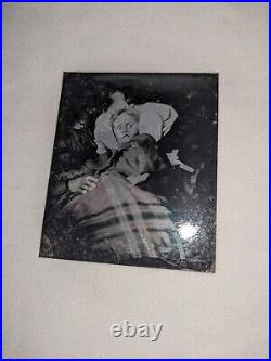 Vintage Tintype Post Mortem Sleep Laying Glass Frame Case Child