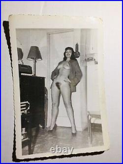 Vtg 50s Original Bettie Page Nude Home Snapshot Risque Pinup Photo Kodak Velox