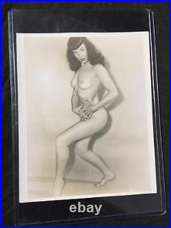 Vtg 50s Original Pretty Bettie Page Camera Club Nude Girlie Risque Pinup Photo