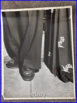 Weegee (arthur Fellig) Vint Silver Gelatin Photo Met Opera Wore Platform Sandal